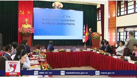 Tìm giải pháp chuyển đổi số trong báo chí hiện đại