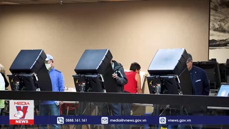 Hơn 30 triệu cử tri Mỹ đi bỏ phiếu sớm bầu cử giữa nhiệm kỳ