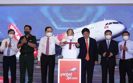 Chủ tịch nước dự công bố khai thác 10 đường bay đến và đi từ Cần Thơ