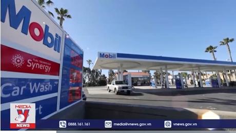 Giá dầu xuống mức thấp nhất trong năm nay