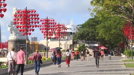 Nỗi lo mùa cao điểm khách quốc tế