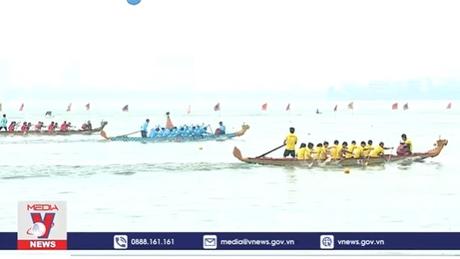 Sôi động Giải bơi chải thuyền Rồng Hà Nội mở rộng 2022