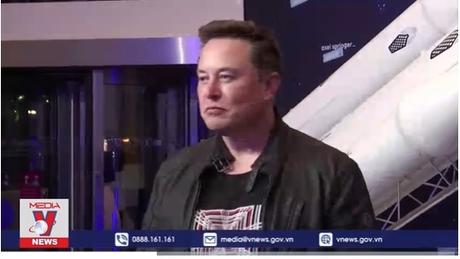 Elon Musk mất ngôi vị tỷ phú giàu nhất thế giới