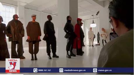 Tuần lễ thời trang New York mở màn với các thiết kế ấn tượng