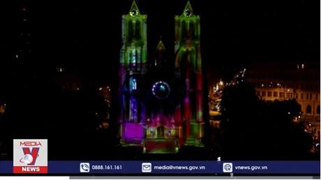 Ấn tượng lễ hội ánh sáng tại Praha (Cộng hòa Séc)