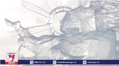 Mãn nhãn lễ hội điêu khắc băng tại Nga