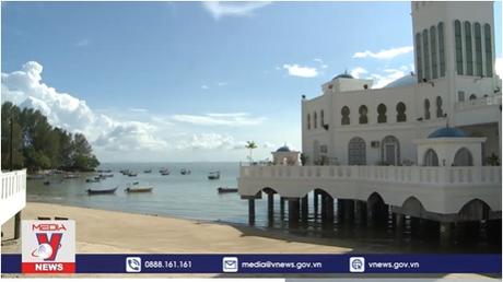 Đền thờ nổi – Nét kiến trúc đặc trưng của người Hồi giáo Malaysia