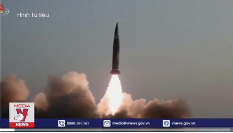 Triều Tiên phóng 3 tên lửa đạn đạo