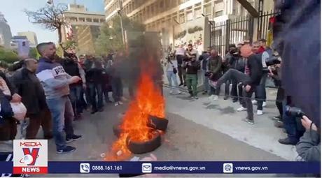 Biểu tình lan rộng tại Liban