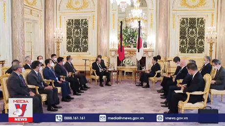 Chủ tịch nước Nguyễn Xuân Phúc hội đàm với Thủ tướng Nhật Bản