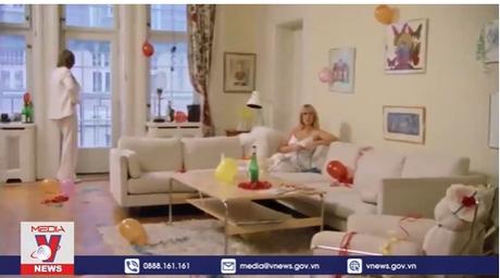 Happy new year phản ánh năm 2021 đầy thăng trầm