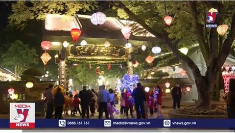 Lung linh đêm Giáng sinh