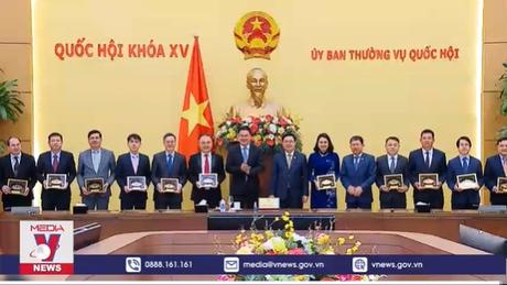 Chủ tịch Quốc hội tiếp Trưởng các Cơ quan đại diện của Việt Nam ở nước ngoài