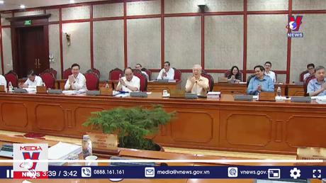 Tổng Bí thư chủ trì họp Bộ Chính trị, Ban Bí thư