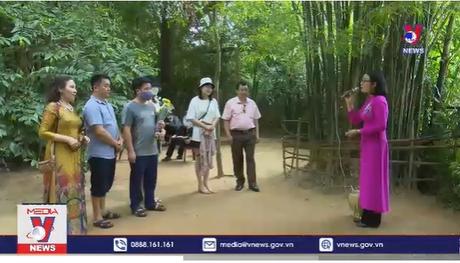 Những người say mê “kể chuyện Bác Hồ”