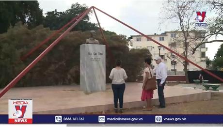 Những người gìn giữ “hình bóng” Bác tại La Habana, Cuba