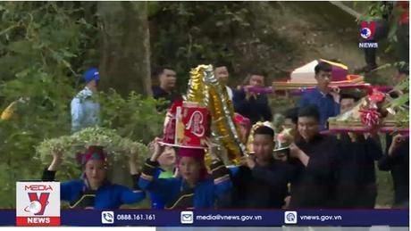 Độc đáo Lễ hội Chợ Phong lưu Khâu Vai năm 2022