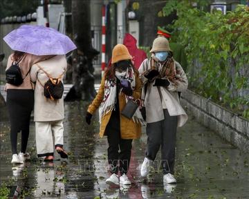 Không khí lạnh tràn về, Bắc Bộ rét đậm, vùng núi rét hại