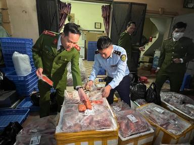 Hà Nội: Phát hiện 1 tấn ức vịt không rõ nguồn gốc