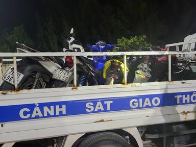 Tụ tập đua xe, phát hiện 2 lái xe dương tính ma túy