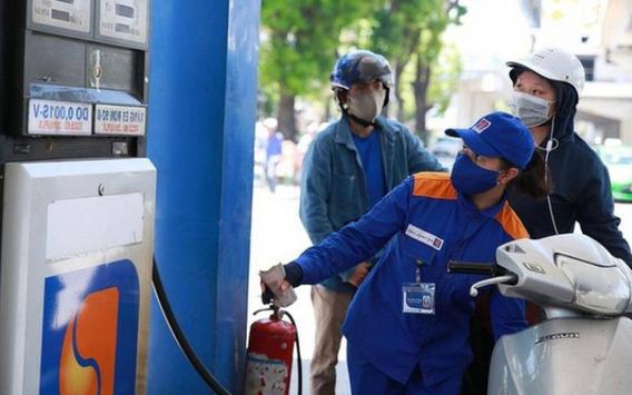 Giá xăng tăng lần thứ 2 sau 3 ngày đầu năm mới
