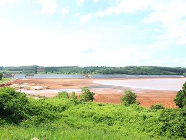 Giải pháp xử lý bùn đỏ, bảo vệ môi trường ở các dự án bô xít Tây Nguyên