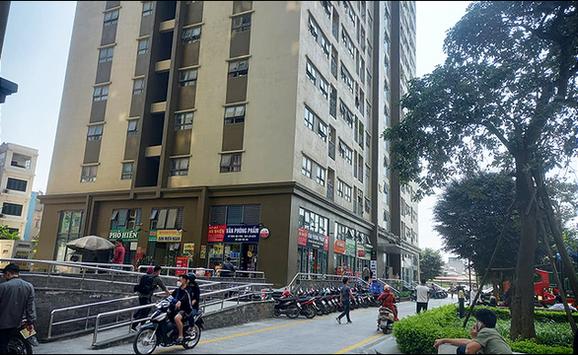 Công an Hà Nội đang làm rõ vụ học sinh cấp 2 rơi từ tầng cao chung cư xuống đất tử vong