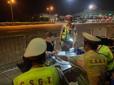 Phát hiện lái xe dương tính ma túy trên cao tốc lúc nửa đêm