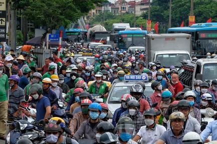 Cửa ngõ Hà Nội ùn tắc sau kỳ nghỉ lễ Quốc khánh 2/9