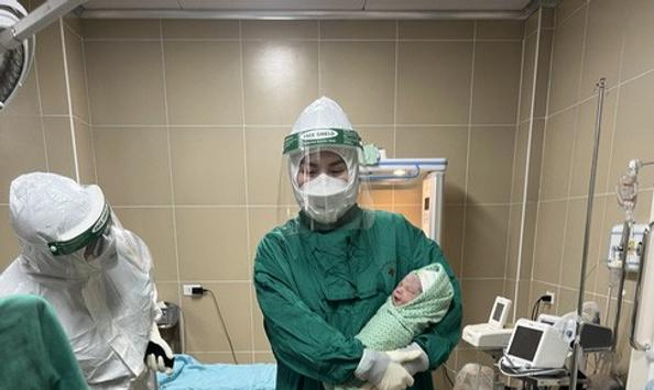 Sáng 5/2: Hơn 2,1 triệu ca COVID-19 khỏi bệnh; 5.108 trẻ chào đời trong 5 ngày Tết Nhâm Dần