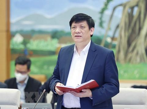 Chủ tịch nước ký quyết định cách chức Bộ trưởng Bộ Y tế đối với ông Nguyễn Thanh Long