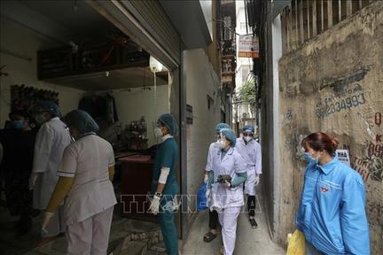 Ngày 6/2: Có 14.112 ca COVID-19; 63 ca tử vong, thấp nhất trong vài tháng qua
