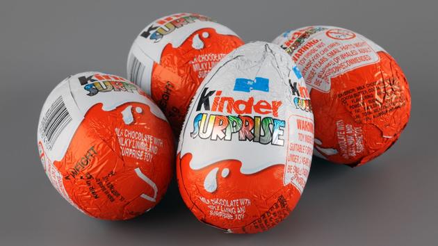 Tập đoàn Ferrero xin lỗi khách hàng về bê bối nhiễm khuẩn salmonella