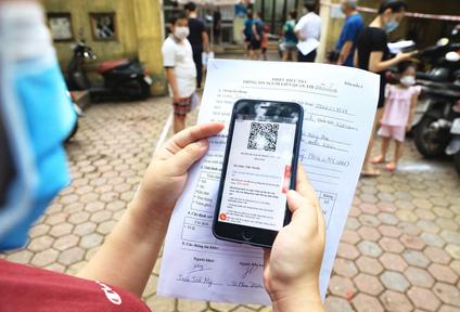 Hà Nội phát hiện gần 2.200 ca COVID-19 mới, 91% người dân từ 18 tuổi đã tiêm mũi nhắc lại