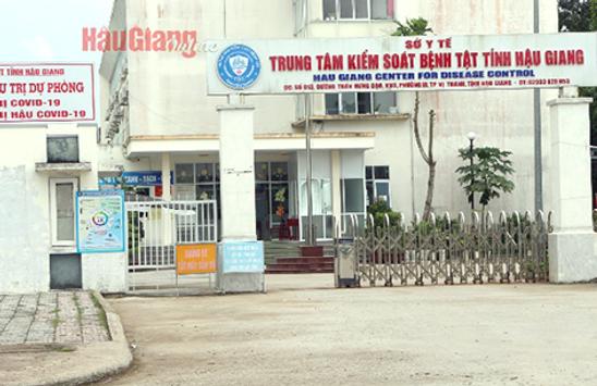 Vụ Việt Á: Cách chức một loạt lãnh đạo, cán bộ CDC Hậu Giang