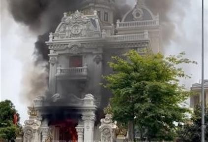 Nguyên nhân vụ cháy biệt thự trăm tỷ ở Quảng Ninh làm 1 phụ nữ thiệt mạng