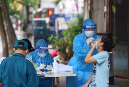 Ngày 13/9: Có 11.172 ca mắc COVID-19, TP HCM nhiều nhất với 5.446 ca