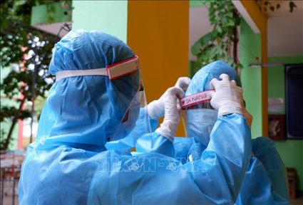 Sáng 14/1: Hơn 1,66 triệu ca COVID-19 đã khỏi; 9 tỉnh, thành nào có ca nhiễm biến chủng Omicron?