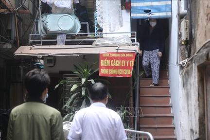 Hà Nội: 7 quận, huyện đông dân lọt nhóm vùng cam; không còn quận, huyện vùng xanh