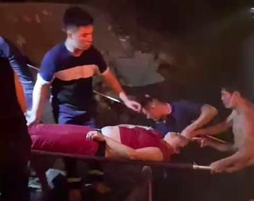 Cứu 1 nạn nhân nhảy cầu Chương Dương tự tử