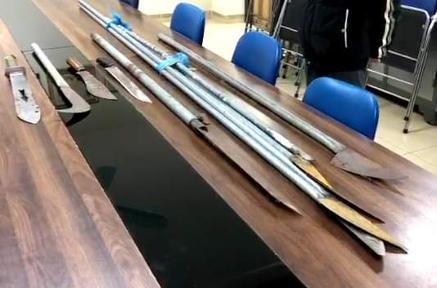 Ngăn chặn hơn 20 đối tượng trên đường mang hung khí đi “quyết chiến”