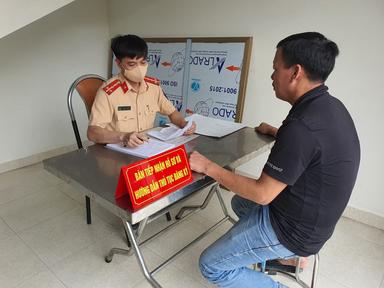 Từ 21/5, người dân huyện ngoại thành Hà Nội đăng ký xe máy tại địa chỉ nào?