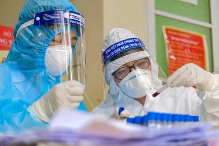 Ngày 18/11: Có 435 ca COVID-19 mới, 1 bệnh nhân ở Tây Ninh tử vong