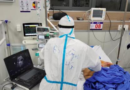 Lại lập đỉnh, Hà Nội lên gần 4.900 ca mới; 801 ca nặng, nguy kịch