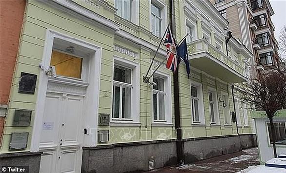 Anh dời đại sứ quán khỏi Kiev