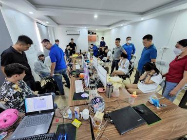 Triệt phá đường dây hoạt động cho vay lãi nặng qua ứng dụng điện thoại di động 