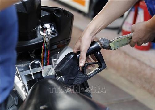 Giá xăng, dầu tăng lần thứ 2 trong tháng 10