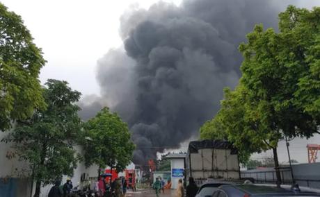 Khởi tố vụ án cháy nhà kho, xưởng làm một người tử vong ở Hà Đông