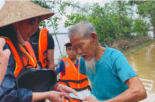 Bộ Công an: Thuỷ Tiên, Đàm Vĩnh Hưng, Trấn Thành... không gian dối, không chiếm đoạt tiền từ thiện