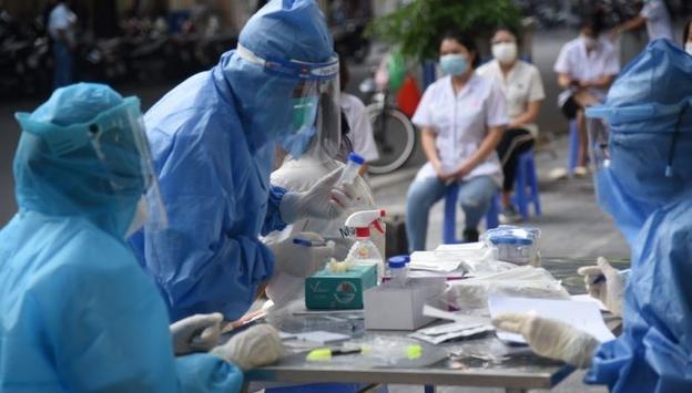 Hà Nội phát hiện 937 ca COVID-19 mới, gần 113.000 trẻ từ 5-11 tuổi đã tiêm vaccine